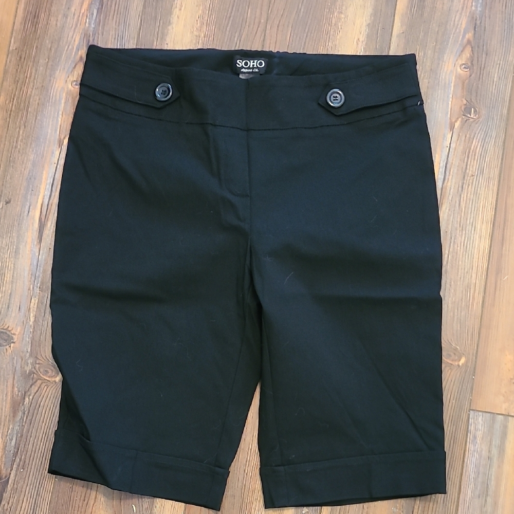 Soho Classic Black Women's Bermudas